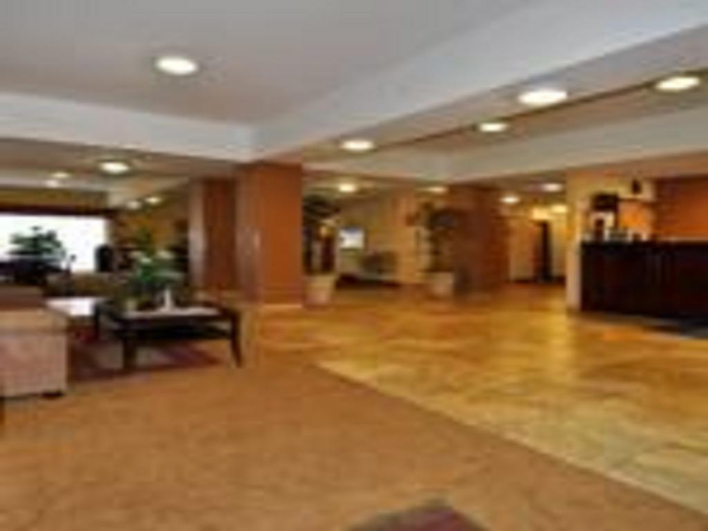 Hotel Days By Wyndham Semmes Mobile