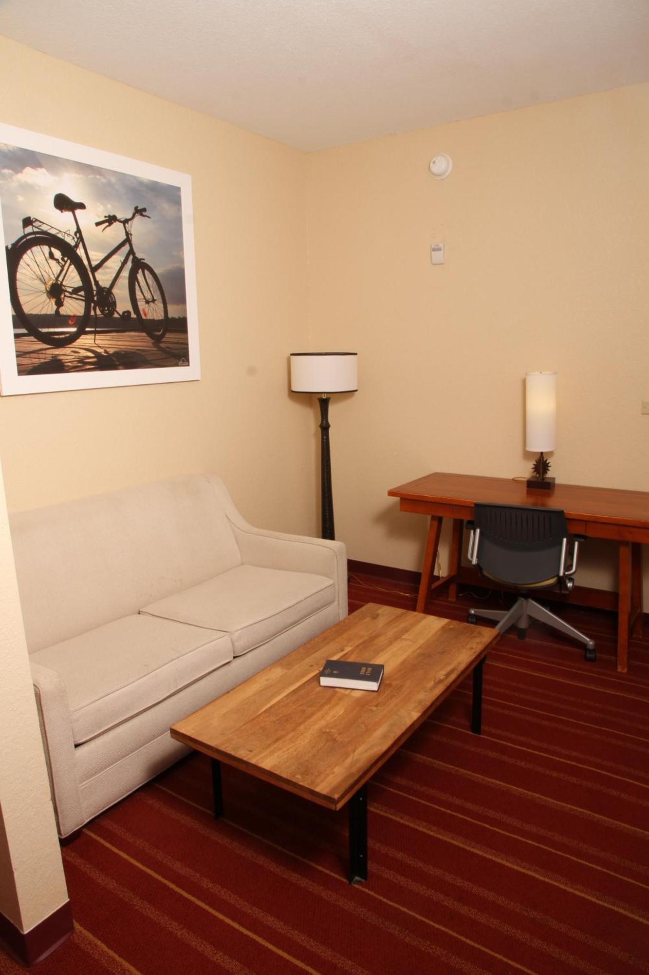 Days By Wyndham Semmes 3*