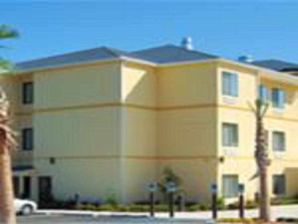 Hotel Days By Wyndham Semmes Mobile