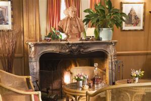 Days By Wyndham Semmes Hotel