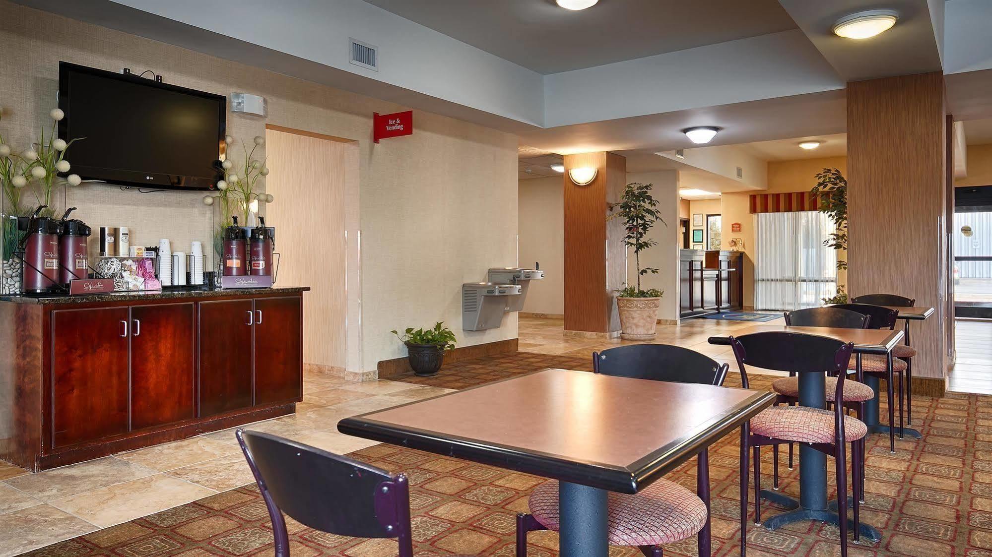 Days By Wyndham Semmes Hotel Mobile