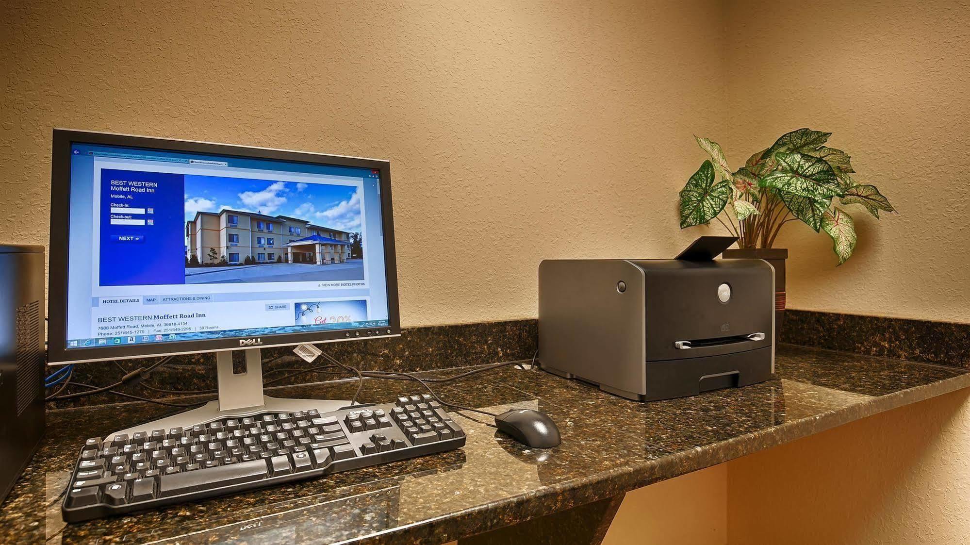 Hotel Days By Wyndham Semmes
